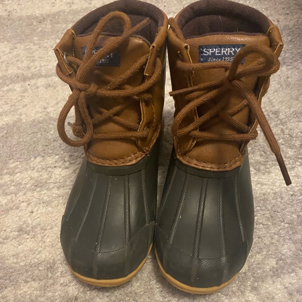 Kids Sperry duck boots